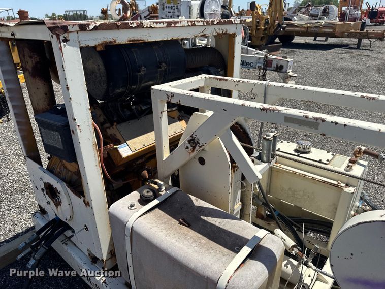 image for item OE9565 Truck mounted cable puller