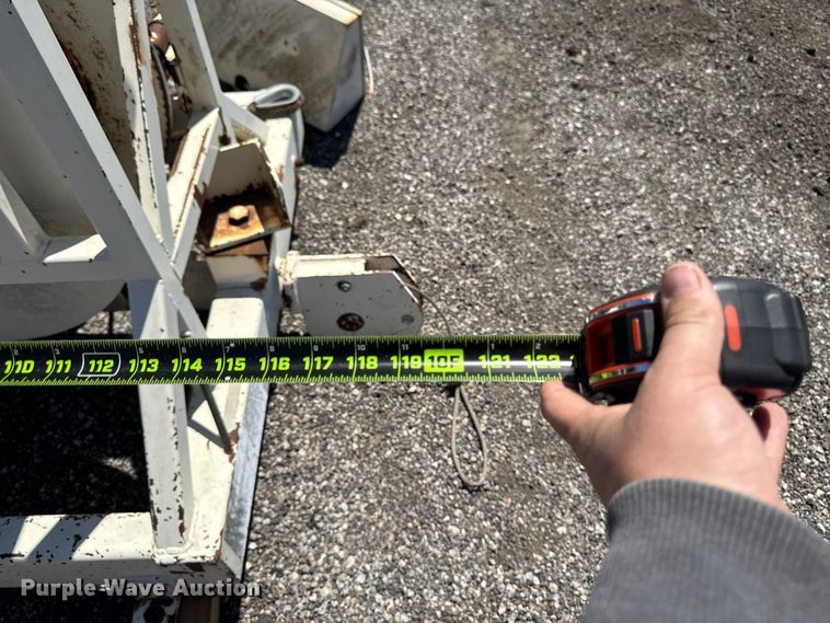 image for item OE9565 Truck mounted cable puller