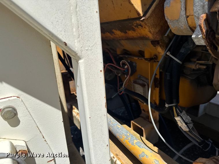 image for item OE9565 Truck mounted cable puller