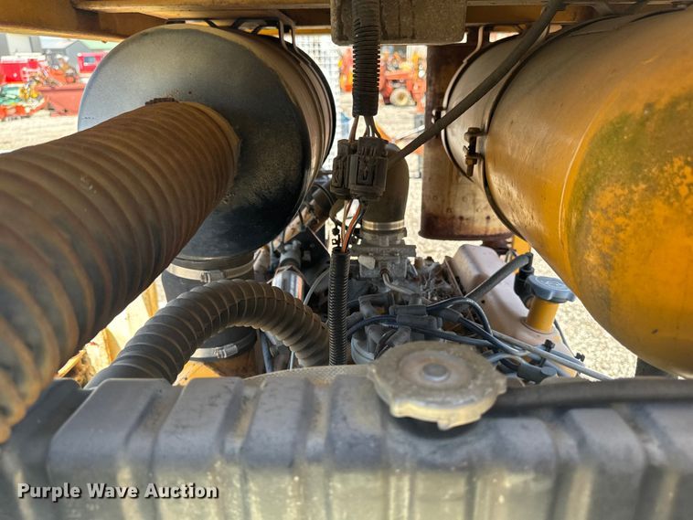 image for item OE9565 Truck mounted cable puller