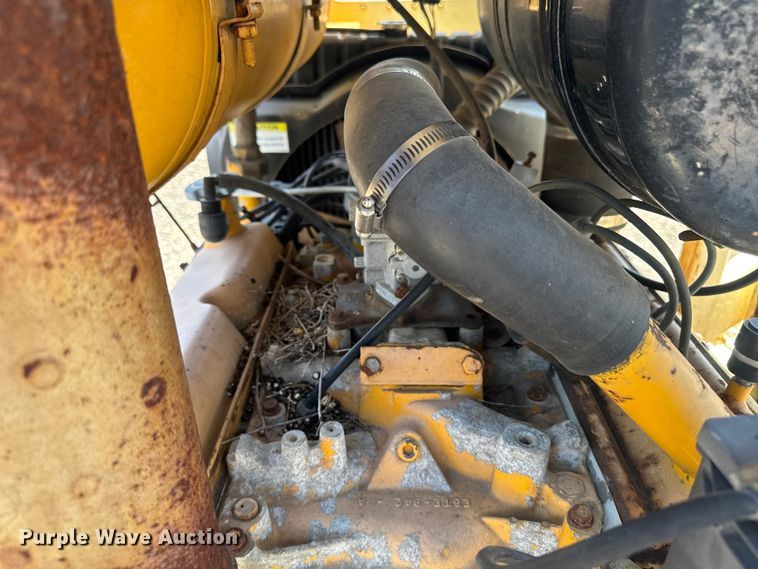 image for item OE9565 Truck mounted cable puller