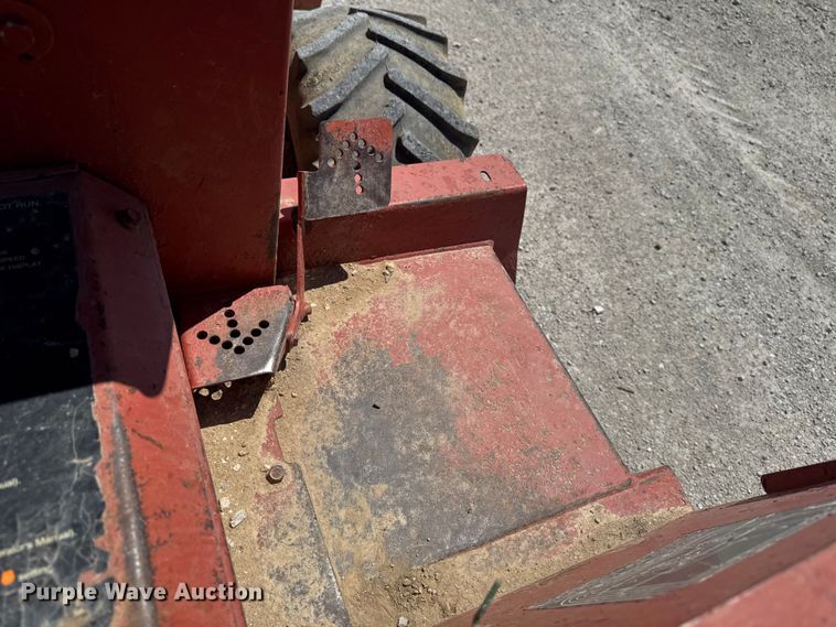 image for item OE9566 2000 Ditch Witch 3700 trencher