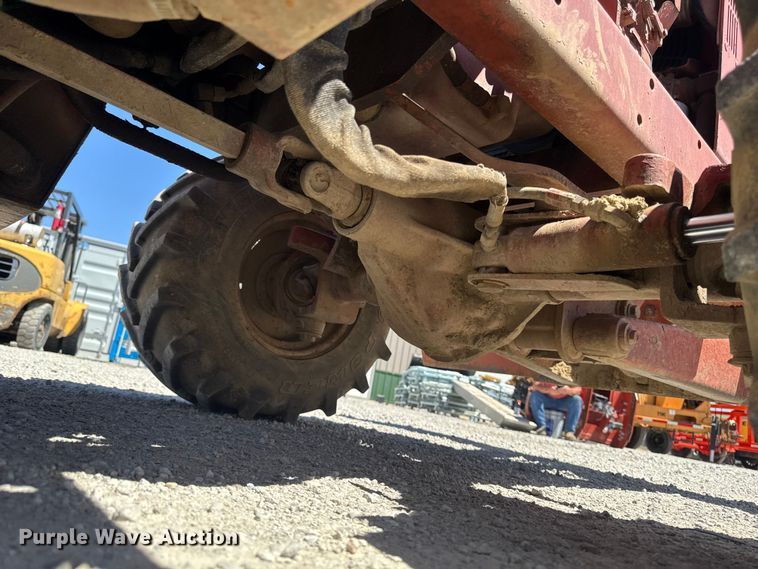image for item OE9566 2000 Ditch Witch 3700 trencher