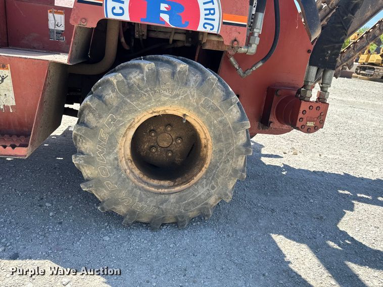 image for item OE9566 2000 Ditch Witch 3700 trencher