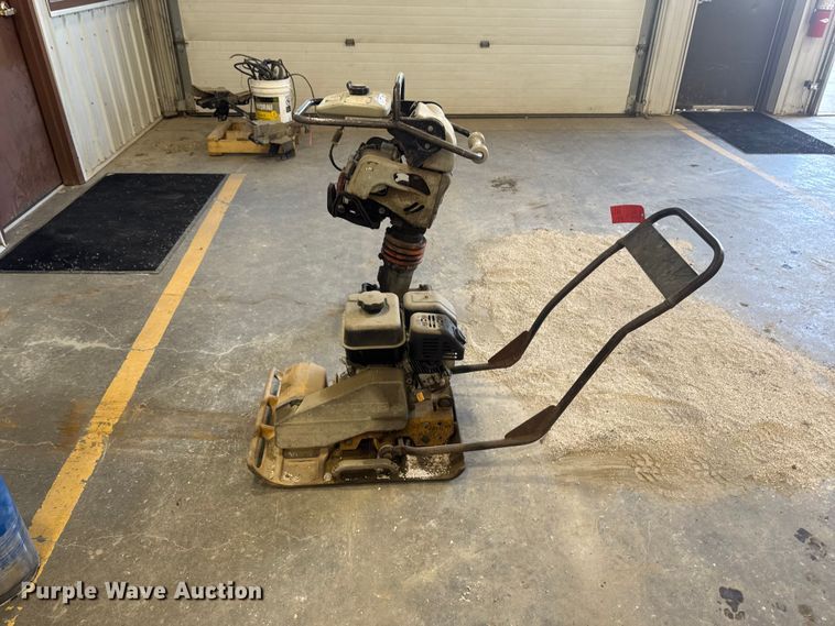 image for item OE9576 (2) plate compactors
