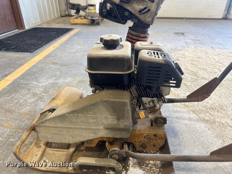 image for item OE9576 (2) plate compactors