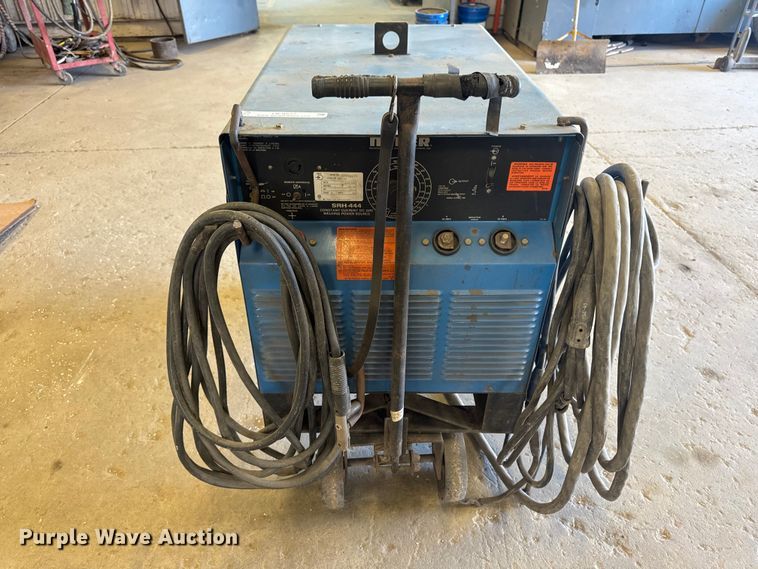 image for item OE9577 Miller SRH-444 welder