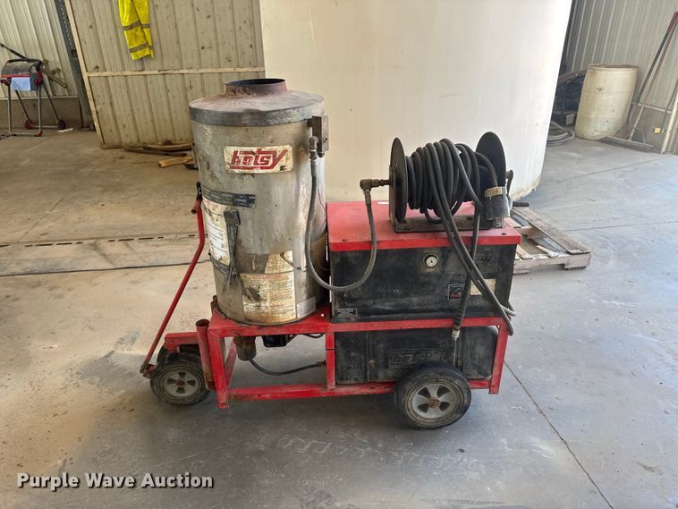 image for item OE9579 Hotsy 990SS/1 pressure washer