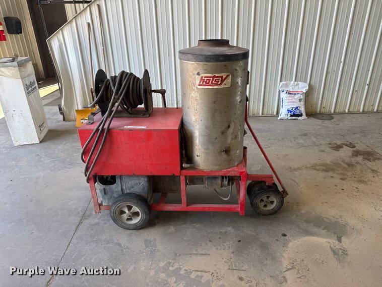 image for item OE9579 Hotsy 990SS/1 pressure washer