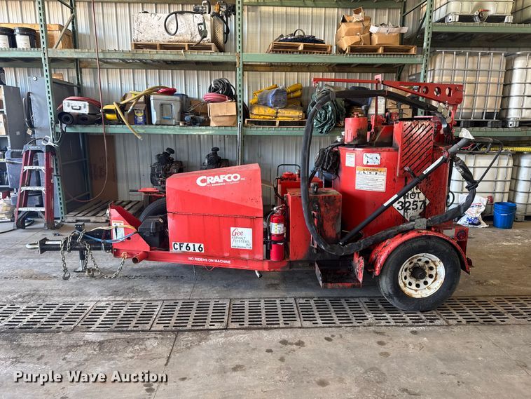 image for item OE9580 2016 Crafco SS125D melter applicator