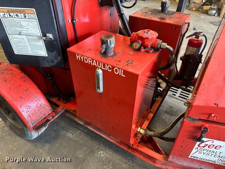image for item OE9580 2016 Crafco SS125D melter applicator