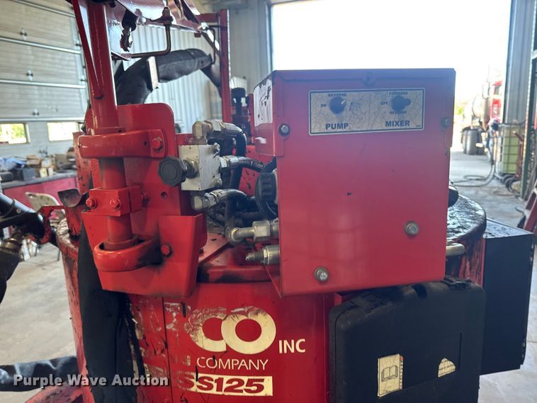 image for item OE9580 2016 Crafco SS125D melter applicator