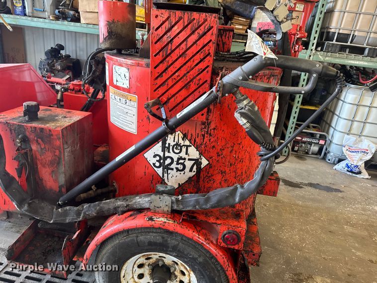 image for item OE9580 2016 Crafco SS125D melter applicator