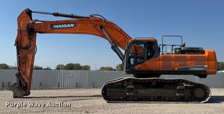 image for item YA1196 2019 Doosan DX530LC-5 excavator