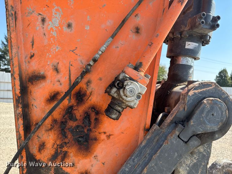 image for item YA1196 2019 Doosan DX530LC-5 excavator