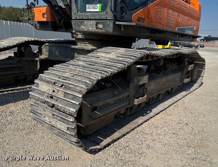 image for item YA1196 2019 Doosan DX530LC-5 excavator