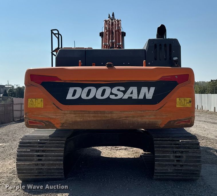 image for item YA1197 2020 Doosan DX350LC-5 excavator