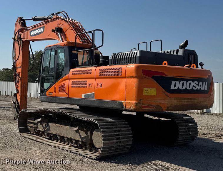 image for item YA1197 2020 Doosan DX350LC-5 excavator