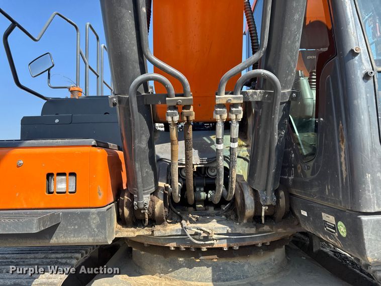 image for item YA1197 2020 Doosan DX350LC-5 excavator