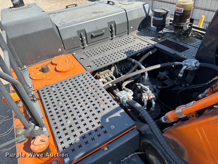 image for item YA1197 2020 Doosan DX350LC-5 excavator