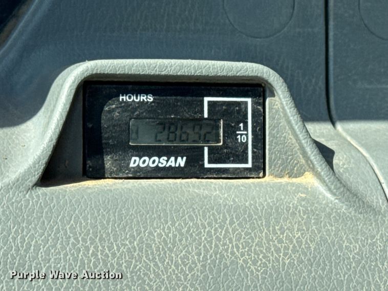 image for item YA1197 2020 Doosan DX350LC-5 excavator