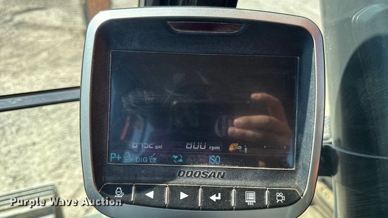 image for item YA1197 2020 Doosan DX350LC-5 excavator