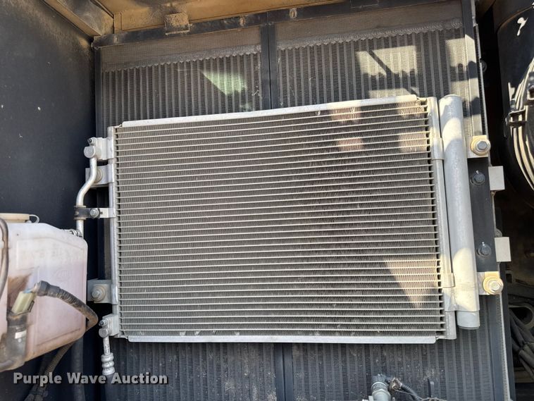 image for item YA1197 2020 Doosan DX350LC-5 excavator