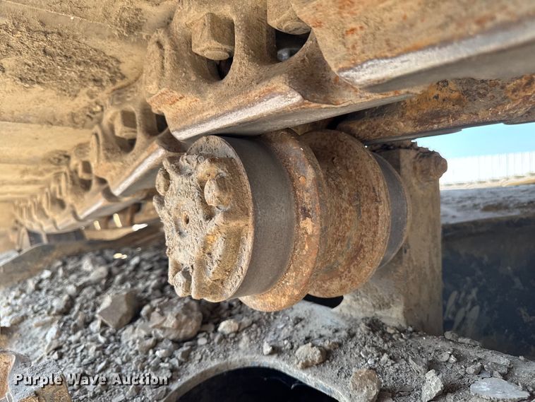 image for item YA1197 2020 Doosan DX350LC-5 excavator
