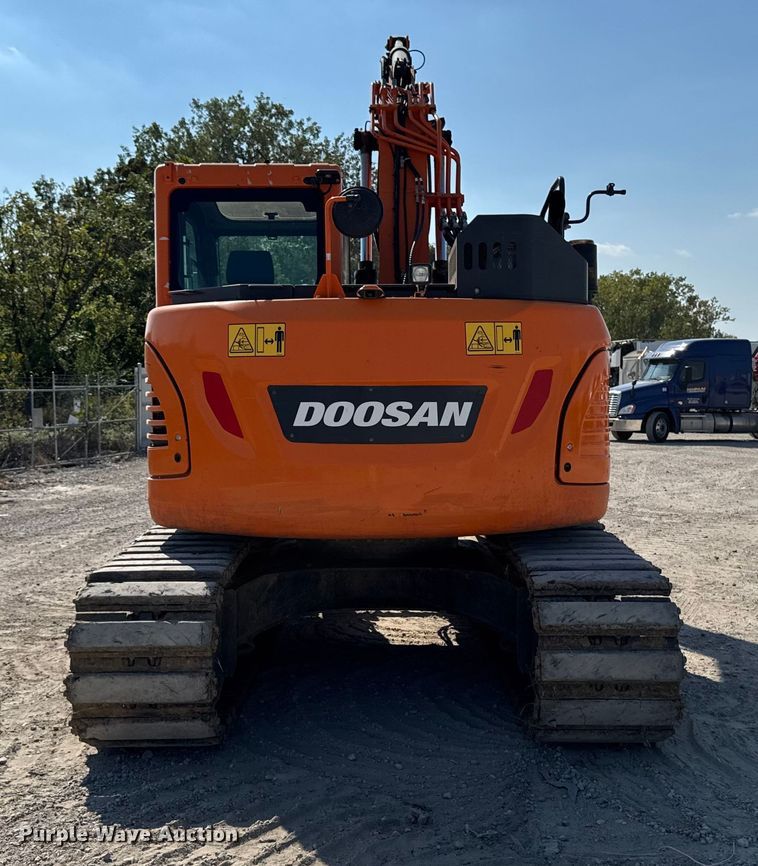 image for item YA1213 2021 Doosan DX140LCR-5 excavator