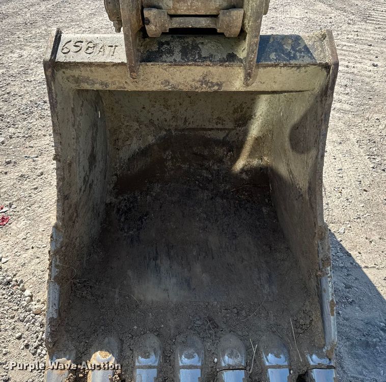 image for item YA1213 2021 Doosan DX140LCR-5 excavator