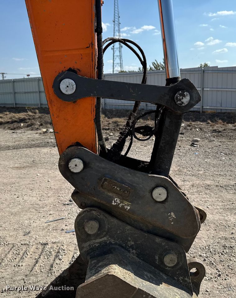 image for item YA1213 2021 Doosan DX140LCR-5 excavator