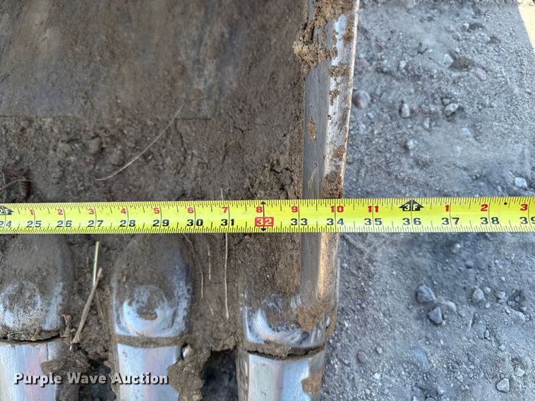 image for item YA1213 2021 Doosan DX140LCR-5 excavator