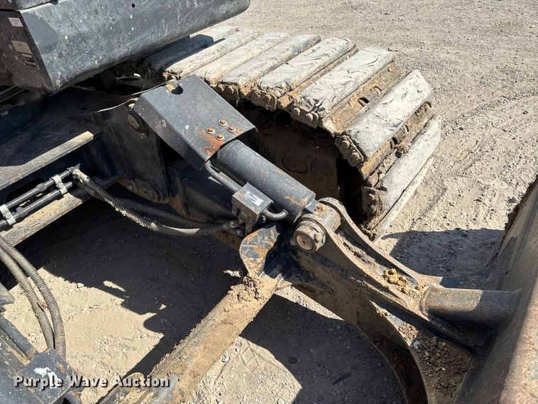 image for item YA1213 2021 Doosan DX140LCR-5 excavator