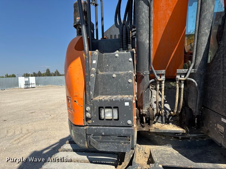 image for item YA1213 2021 Doosan DX140LCR-5 excavator