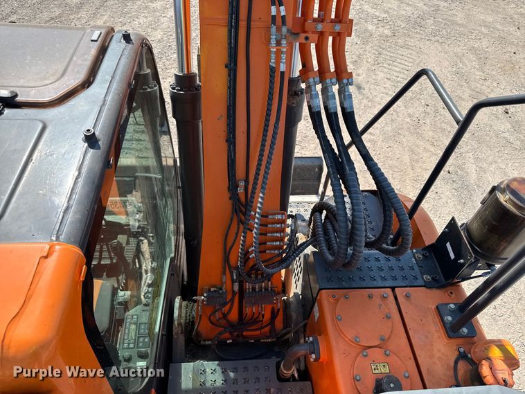image for item YA1213 2021 Doosan DX140LCR-5 excavator