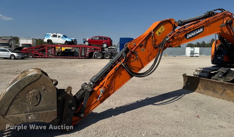 image for item YA1213 2021 Doosan DX140LCR-5 excavator