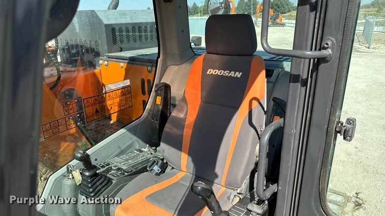 image for item YA1213 2021 Doosan DX140LCR-5 excavator