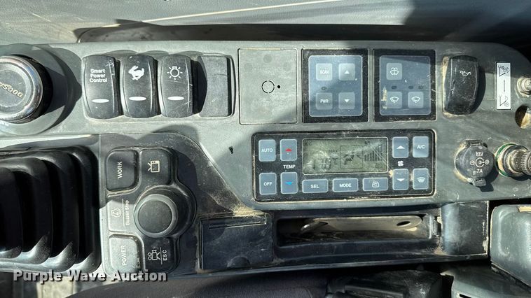 image for item YA1213 2021 Doosan DX140LCR-5 excavator