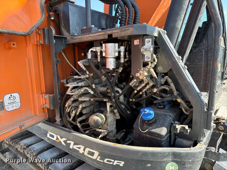 image for item YA1213 2021 Doosan DX140LCR-5 excavator
