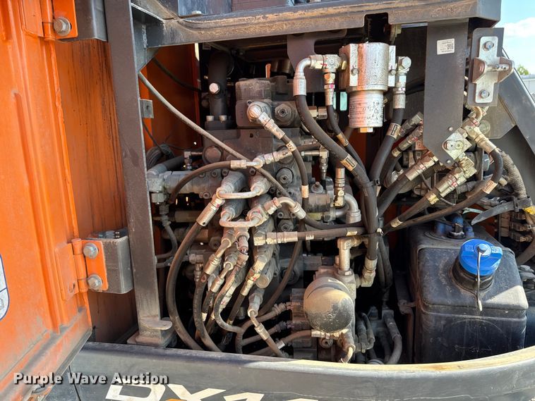 image for item YA1213 2021 Doosan DX140LCR-5 excavator