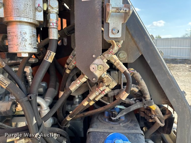 image for item YA1213 2021 Doosan DX140LCR-5 excavator