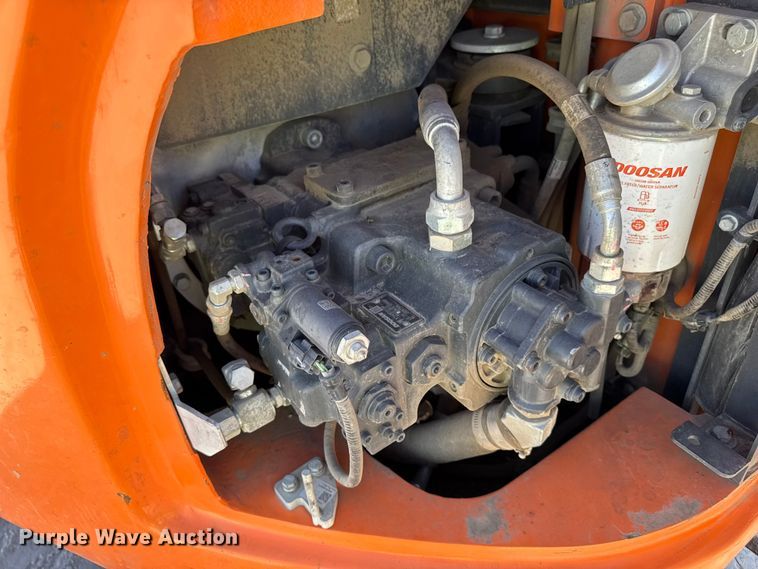 image for item YA1213 2021 Doosan DX140LCR-5 excavator