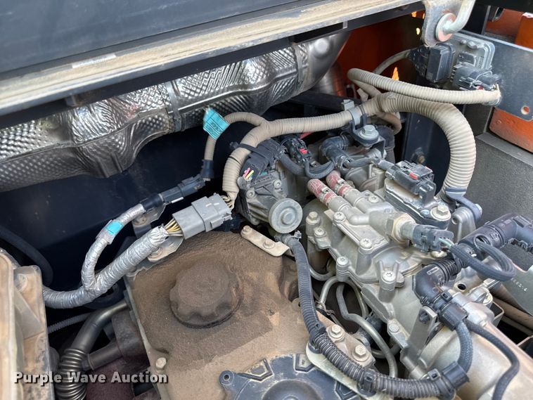 image for item YA1213 2021 Doosan DX140LCR-5 excavator
