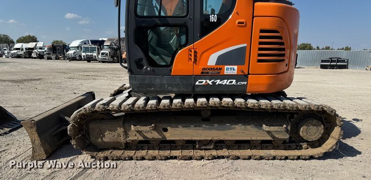 image for item YA1213 2021 Doosan DX140LCR-5 excavator