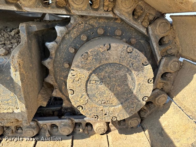 image for item YA1213 2021 Doosan DX140LCR-5 excavator