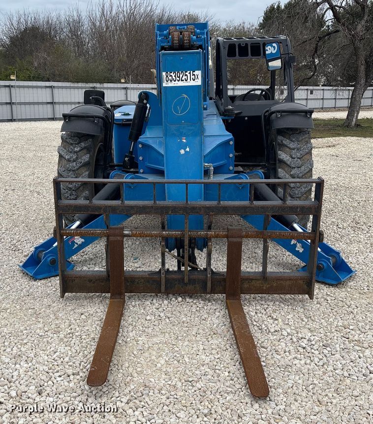 image for item YA1427 2020 Genie GTH-1056 telehandler