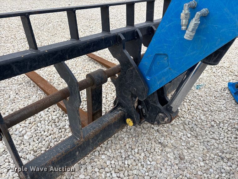 image for item YA1427 2020 Genie GTH-1056 telehandler