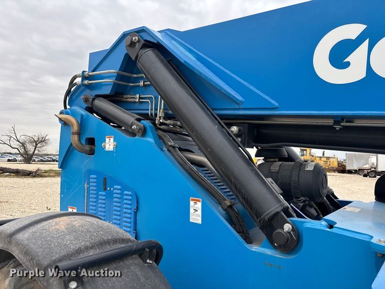 image for item YA1427 2020 Genie GTH-1056 telehandler