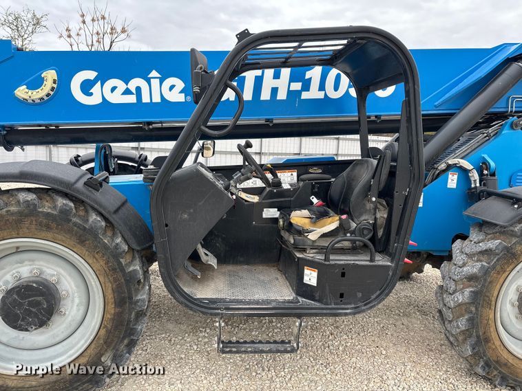 image for item YA1427 2020 Genie GTH-1056 telehandler