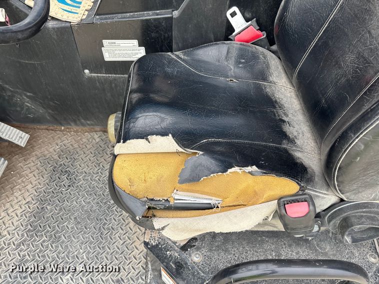 image for item YA1427 2020 Genie GTH-1056 telehandler